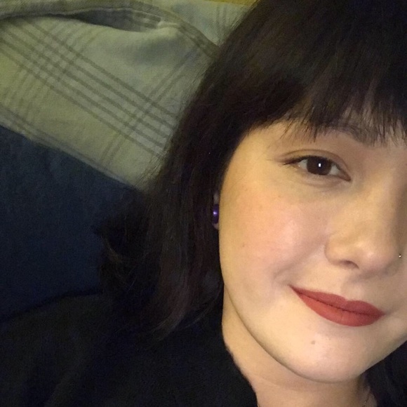 Meet your Posher, Annie - Picture 3 of 6